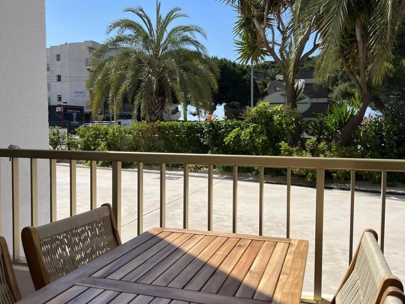 Homing Cambrils 143 Apartment 0*,  Spain